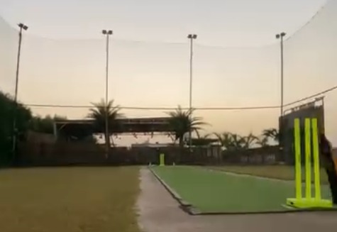 The Giant Cricket Box Rajkot photo 1