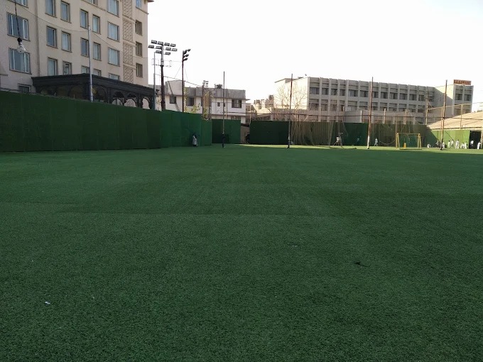OM Astro Turf Mumbai photo 3