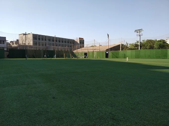 OM Astro Turf Mumbai photo 2